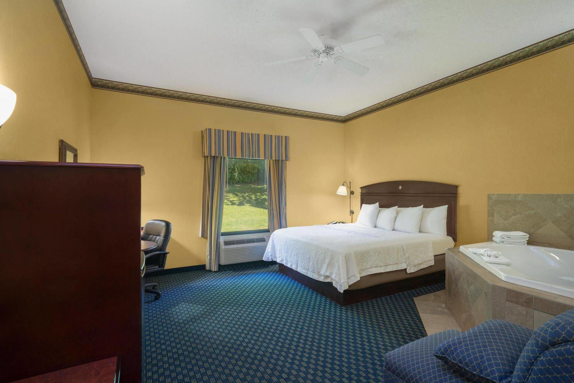 Hampton Inn Maysville Eksteriør bilde